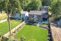 Twin Oaks Retreat by Avantstay Mins to Freeland - Country Houses