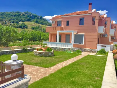 Nitelli's Houses Hotels in 