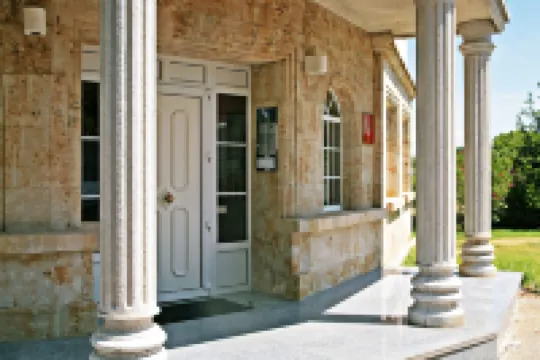 Casablanca Hotel Studios
