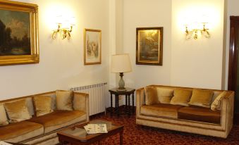 Hotel Genio