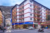 Hotel & Aparthotel Cosmos