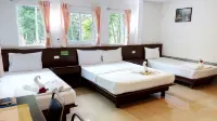 Baan Suan Chong Khao Resort Hotels in Ron Phibun District
