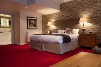 The Townhouse Hotel