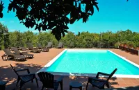 La Terra Del Mezzo - Pools
