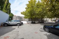 Villa Riva - parking