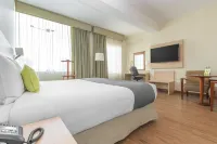 Del Prado Hotel Hotels near Hard Rock Cafe Lima