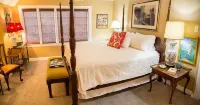 Stay Fairfield - Fairfield Place and Fairfield Manor Bed & Breakfast - servizio colazione