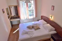 Hotel Bojur & Bojurland Apartment Complex Hotels in Bania
