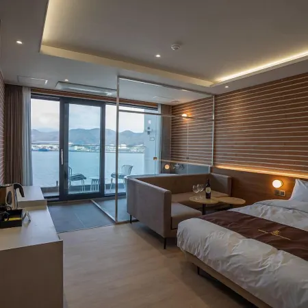 Masan Tourist Hotel