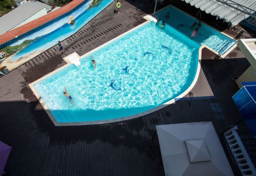 무옹 탄 럭셔리 카마 호텔 로비