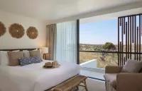 Octant Evora - balcony