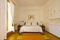 Τhe White Houses - Homestays