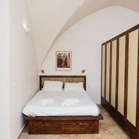 The Market Courtyard - Suites Hotel