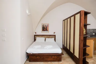 ザ マーケット コートヤード - エルサレム スイーツ のホテル