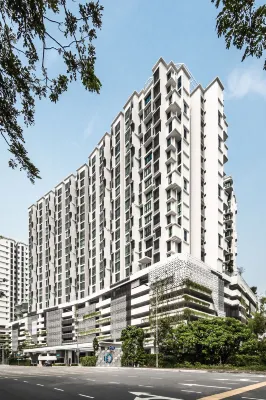 H20 Residences at Ara Damansara Hotels near Sultan Abdul Aziz Shah Airport