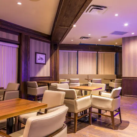 Sinbads Hotel & Suites