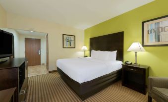 La Quinta Inn & Suites by Wyndham Columbus - Grove City
