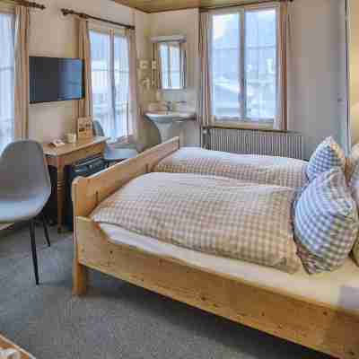 Baeren Hotel, the Bear Inn Rooms