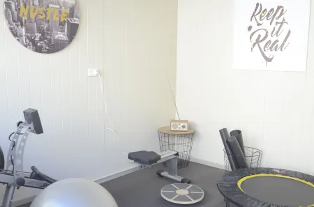 Bridge Backpackers Отели рядом с достопримечательностью «Tahunanui Beach»