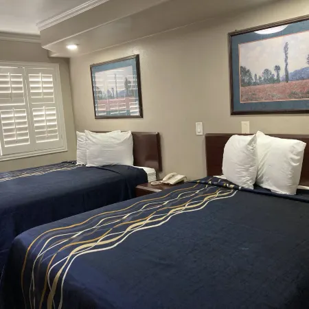 Little Boy Blue Motel