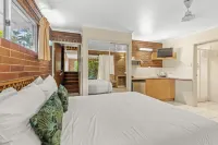 Comfort Resort Blue Pacific فنادق في Slade Point