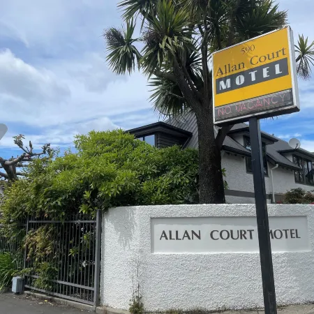 Allan Court Motel Отели рядом с достопримечательностью «Музей Отаго»