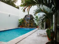 Hotel Windsor Plaza - Pools