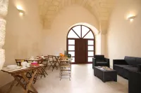 Corte Manzoni B&B - Bed and Breakfasts
