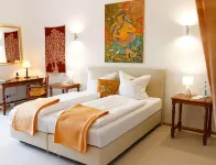 BioHotel Schloss Kirchberg Hotels near Lidl