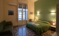 Teatro Sullo Stretto Hotels in Messina