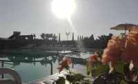 Terre Del Cantico Country House - piscina