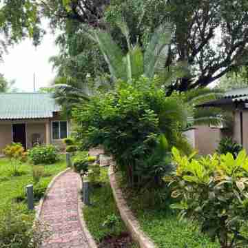 Zambezi Ultima Lodge Hotel Exterior