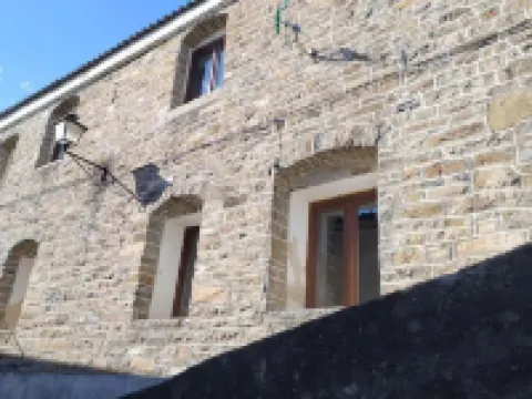 ALBERGUE CASA DE BROTO Hoteles en Broto