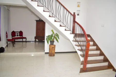 Rooftop Garden - 3 Bedrooms - Parking - 10MinBeach