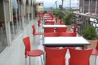 Le Best Hotel
