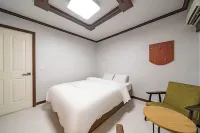 VOVO Hotel