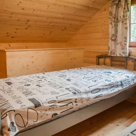 Secluded Chalet in Rogery