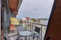 斯文烏熙採的Apartamenty - Villa Concha 斯維諾烏伊希切住宿飯店