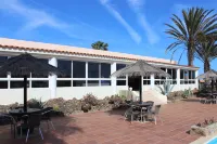Beautiful 2-bed Bungalow in Parque Holandés Hotels near Beaches of Corralejo