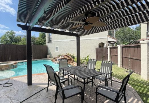 갤러리아 몰 근처 비지