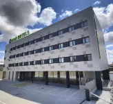B&B HOTEL Sevilla Bormujos Hotels near Bugalu Cafe&Copas