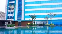 Avenzel Hotel & Convention Cibubur Hotel dekat OHANA WATERPARK