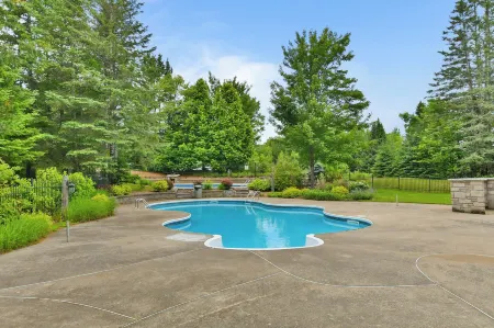 L'Aiglon - Rvmt Отели рядом с достопримечательностью «Ski de fond Mont-Tremblant»