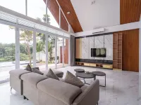 Royal Urban Resort Hotels in Caringin