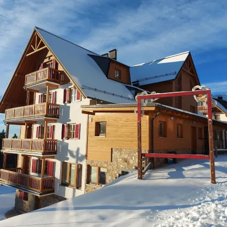 Pohorje Village Wellbeing Resort – Forest Apartments Videc