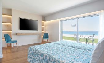 Kinetta Beach Resort and Spa