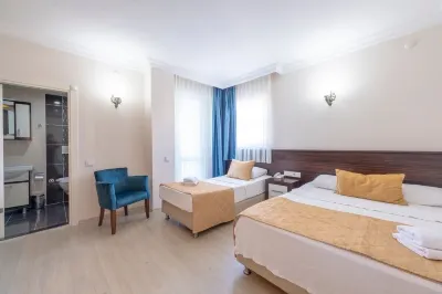 THELUNACİTY HOTEL