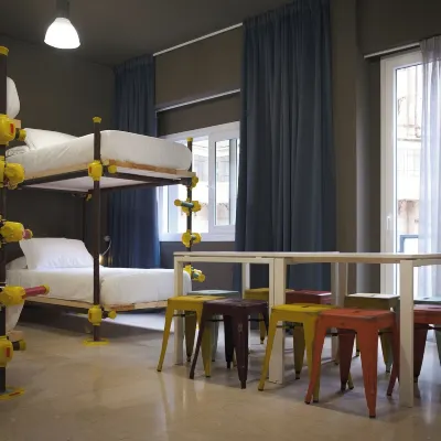 Hostelò - Luxury Hostel Các khách sạn gần Thảm cỏ Foro Italico - Palermo