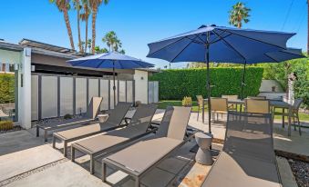 Alexander Escape Private Pool!
