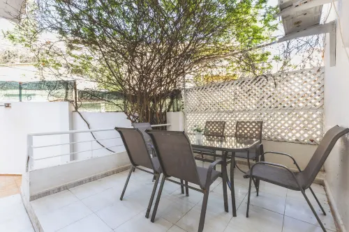 Charmant Appartement au Cœur d'Hydra